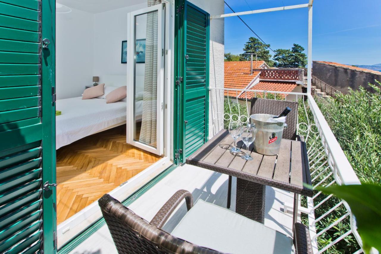 Villa Tota Glamur 耶尔萨 外观 照片