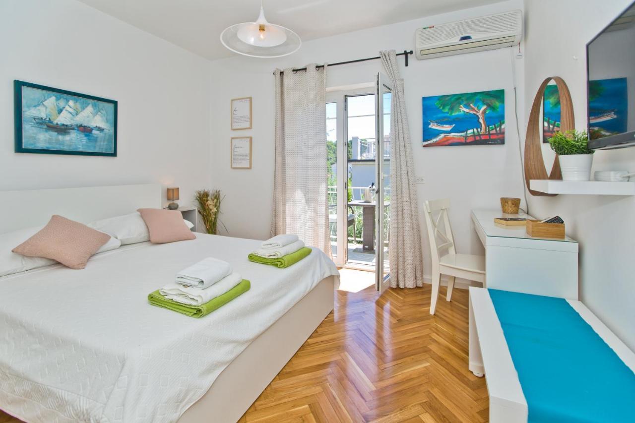 Villa Tota Glamur 耶尔萨 外观 照片