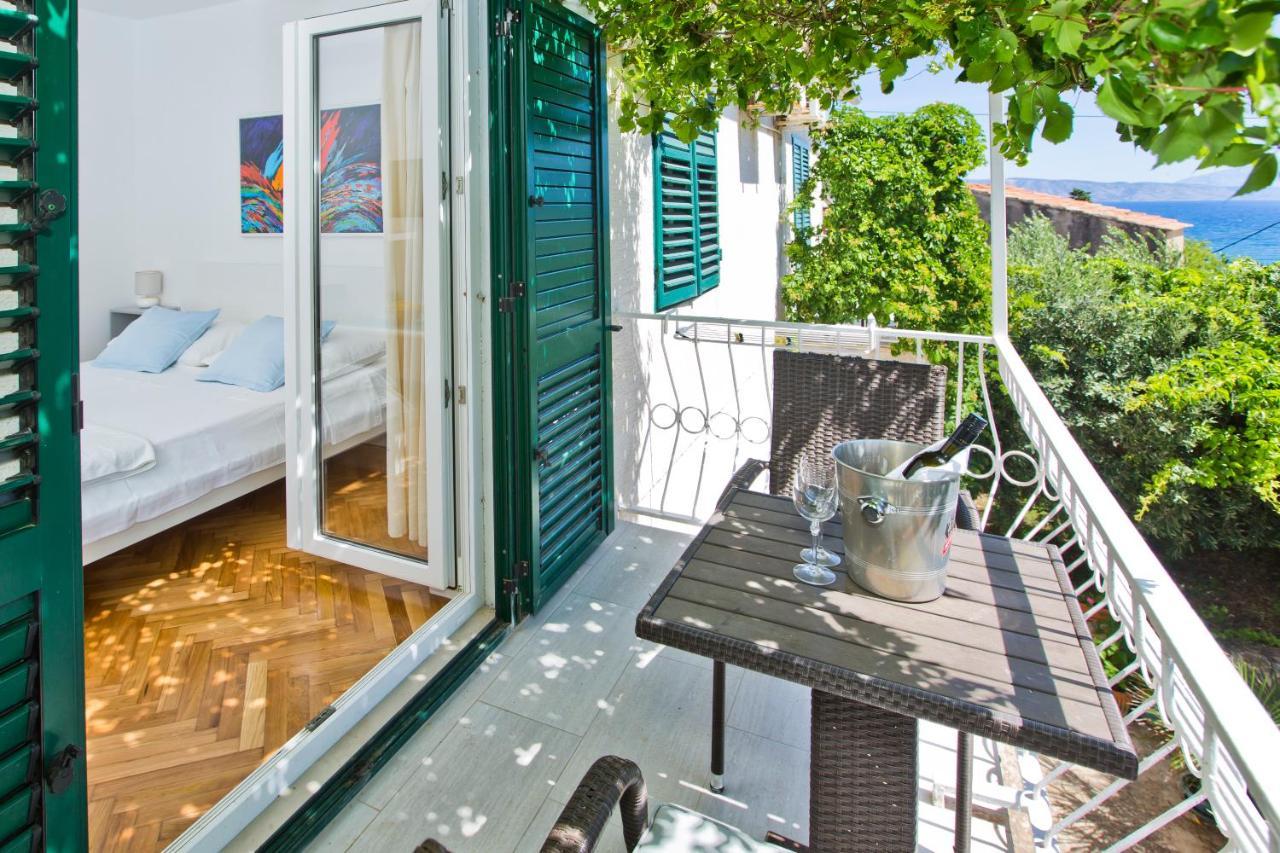 Villa Tota Glamur 耶尔萨 外观 照片