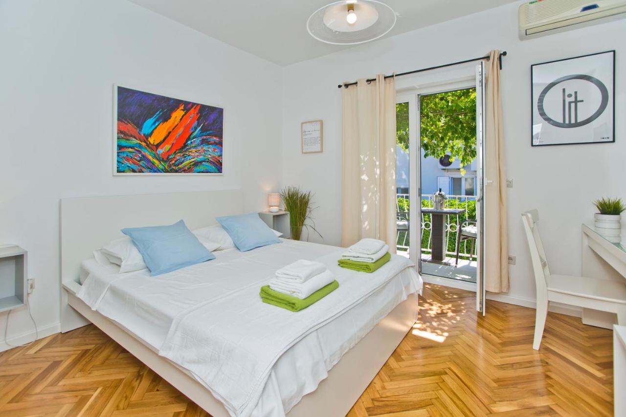 Villa Tota Glamur 耶尔萨 外观 照片