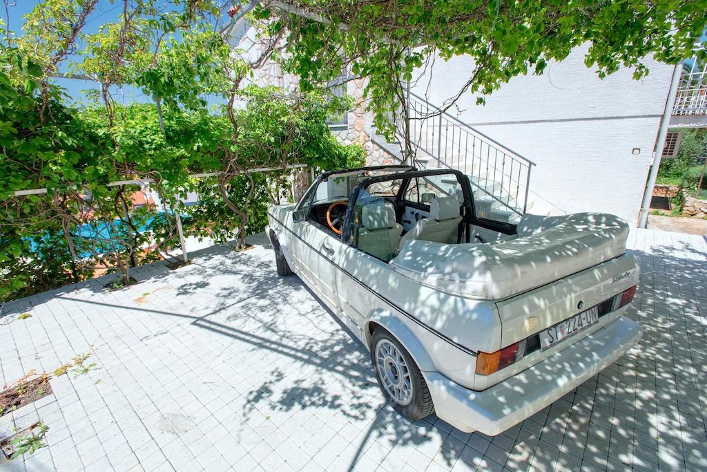 Villa Tota Glamur 耶尔萨 外观 照片